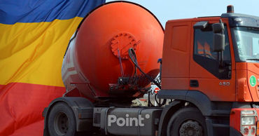 Moldova cumpără carburanți din România, dar îi vinde la pompă mai ieftin: Explicația ANRE