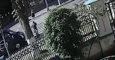 Момент аварии с ребёнком на велосипеде в центре Кишинева попал на видео.