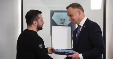 Президент Польши Навроцкий лишил Зеленского ордена Белого Орла