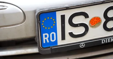 Приняты новые правила для нарушителей ПДД на авто с иностранной регистрацией