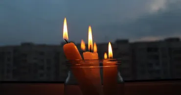 Energia electrică este furnizată la Kiev doar timp de 1,5–2 ore pe zi