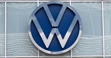 Volkswagen riscă o amendă de 1,5 miliarde de euro din cauza depășirii limitelor de emisii poluante
