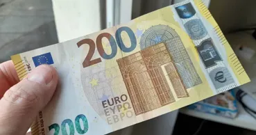 В Германии 50-летнему "вечному студенту" отменили пособие на жилье после 26 лет учебы