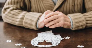 Neurology: Интеллектуальная активность на протяжении жизни снижает риск Альцгеймера