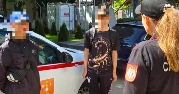 Двух сбежавших из дома подростков нашли на автовокзале в столице