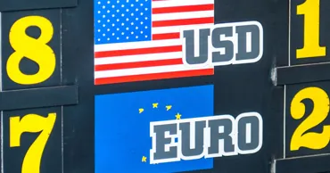 Curs valutar 18 septembrie 2026: Cât valorează un euro și un dolar