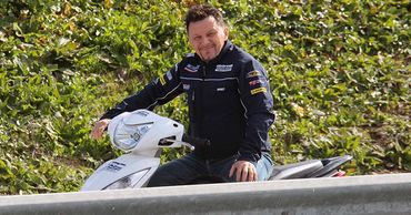 От коронавируса скончался двукратный чемпион мира в классе MotoGP Грезини.