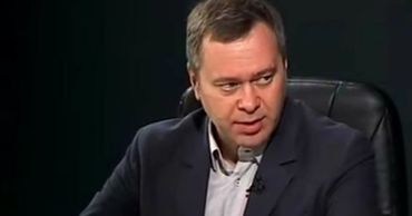 Журналист Артур Ефремов.