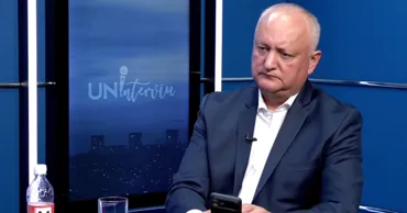 Додон: Моя зарплата депутата — около 20 тысяч леев