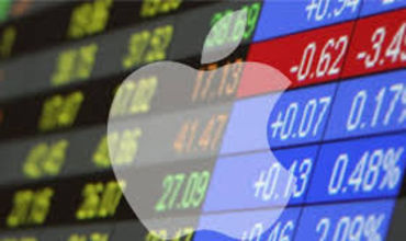 Между тем пакет акций главы Apple на конец 2015 года оценивался в $350 млн.