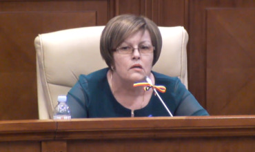 Депутат от блока ACUM Мария Чобану.