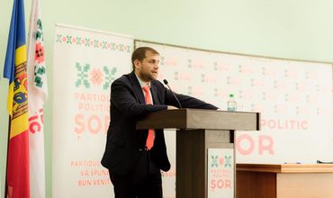 Илан Шор: Выход из кризиса в диалоге трех партий.