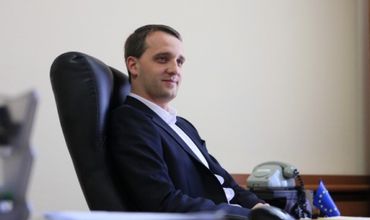 Если решение Конституционного суда будет положительным, то у ЕНПМ появится первый представитель в правительстве. Фото: ziarulnational.md.
