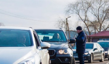 Житель Молдовы прибыл на границу на угнанном автомобиле.