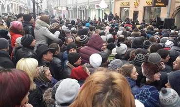 Сотни тысяч молдавских граждан проживающих и находящихся в России, были лишены права голоса.