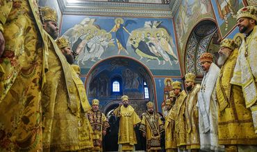 В Киеве приняли к рассмотрению иск о регистрации "новой церкви".