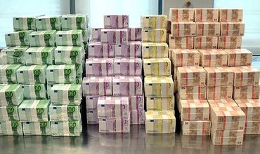Договор о предоставлении 150 миллионов евро кредита Румыния и Молдова подписали 7 октября 2015 года.
