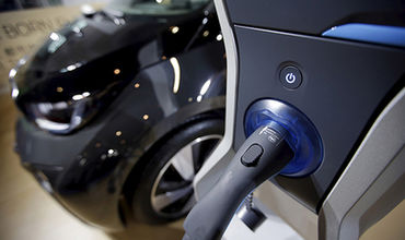 BMW и Porsche подготовили неприятный сюрприз для Tesla
