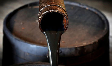 Нефть завершает ростом вторую неделю подряд.