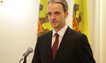 Кандидат от Европейской народной партии Еужен Стурза назначен новым министром обороны.