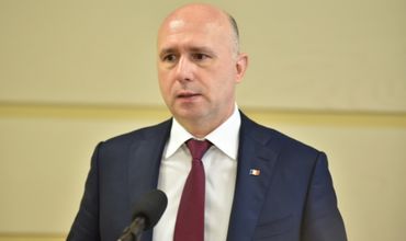 По словам премьера, после реорганизации работа канцелярии будет более эффективной.