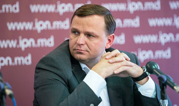 Андрей Нэстасе утверждает, что он уже обратился с таким предложением к партии Майи Санду.