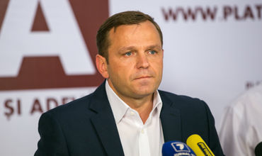 Лидер Политической партии „Платформа достоинство и правда” Андрей Нэстасе.