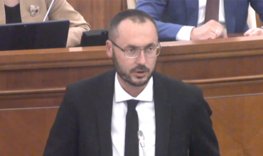 Депутат от блока ACUM Сергей Литвиненко.
