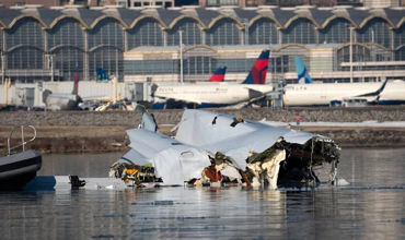 Accidentul aviatic care a avut loc la Washington a fost din cauza pilotului elicopterului.