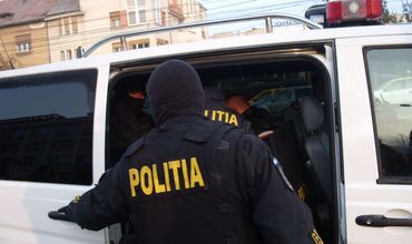 „Afacere” de aproximativ 450.000 de lei, deconspirată. 11 indivizi, reținuți. Foto simbol: SuceavaNews.ro