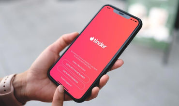 Tinder объявил об уходе из Беларуси.