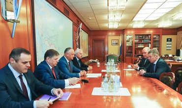 Стало известно, какие вопросы обсуждали Додон и Козак на встрече в Москве.