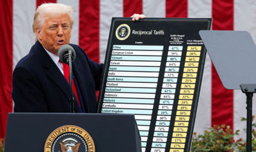 Trump a suspendat tarifele comerciale sub presiunea miniștrilor.