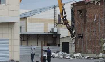 В Кемерово возобновили снос ТЦ «Зимняя вишня».