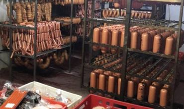 Со склада мясоперерабатывающего предприятия изъято 3000 кг продукции.