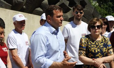 Платформа DA почтила память жертв репрессий: Мы не забудем поезда смерти.