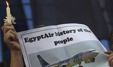 На борту самолета находились 66 человек.