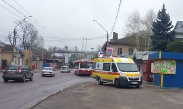 В Бельцах троллейбус протащил женщину несколько метров.