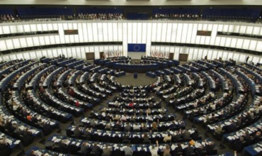 Европейский парламент одобрил доклад о позиции учреждения в отношении бюджета ЕС на 2018 год. 