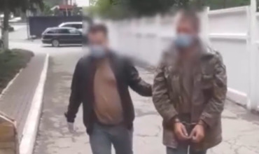 Пьяный житель столичного пригорода до смерти избил свою мать.