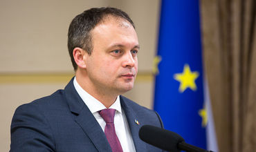 Парламентские комиссии проведут слушания относительно внедрения и воздействия законов.