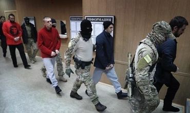 25 ноября 2018 года 24 украинских моряка были арестованы по обвинению в "незаконном пересечении границы РФ".
