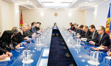 Майя Санду обсудила с послами референдум о вступлении в ЕС.