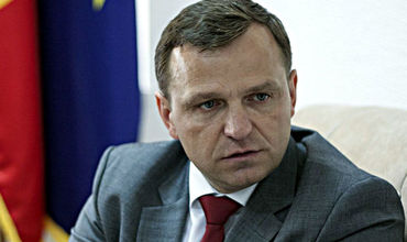 Министр внутренних дел Андрей Нэстасе.