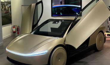 Tesla запустит сервис беспилотных такси в июне: компания расширяет тестирование.