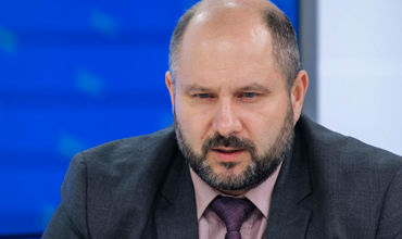 Глава Минэнерго в 2022 году заработал более 550 000 леев и получил пособия.