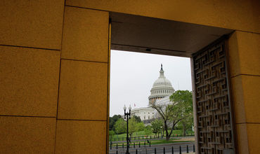 Нижняя палата конгресса приняла проект оборонного бюджета США.