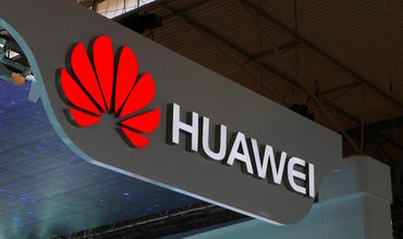 Huawei из-за санкций США отложила на неопределенный срок запуск новой модели ноутбука MateBook.