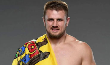 Александр Романов возвращается в UFC.