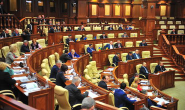 Парламент XX созыва рассмотрел 20 резолюций.
